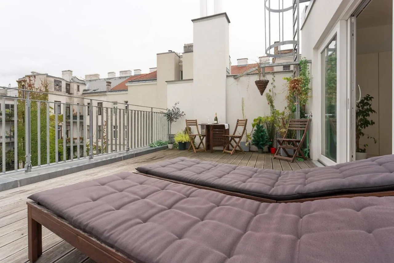 Luxury Sky Residence, Above The Roofs Of Bécs Apartman