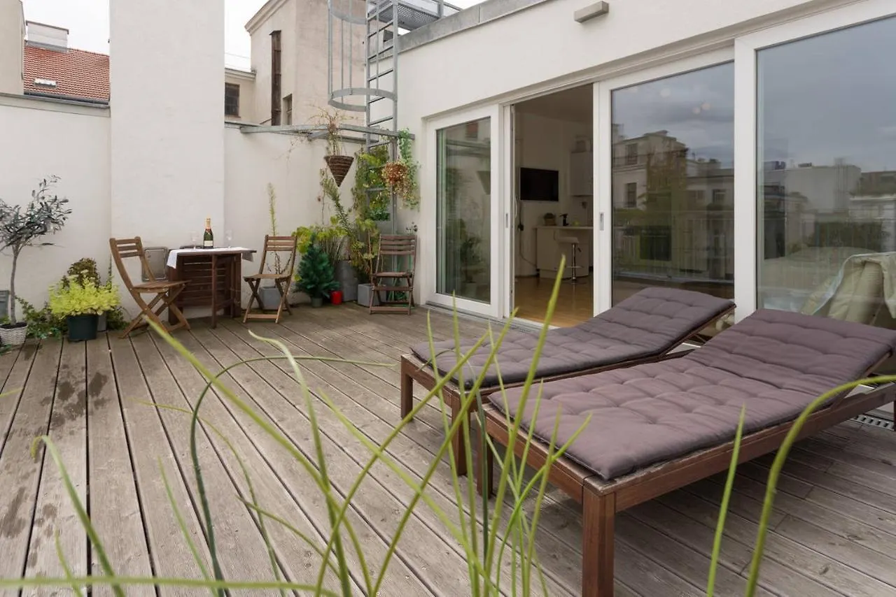 Apartman Luxury Sky Residence, Above The Roofs Of Bécs